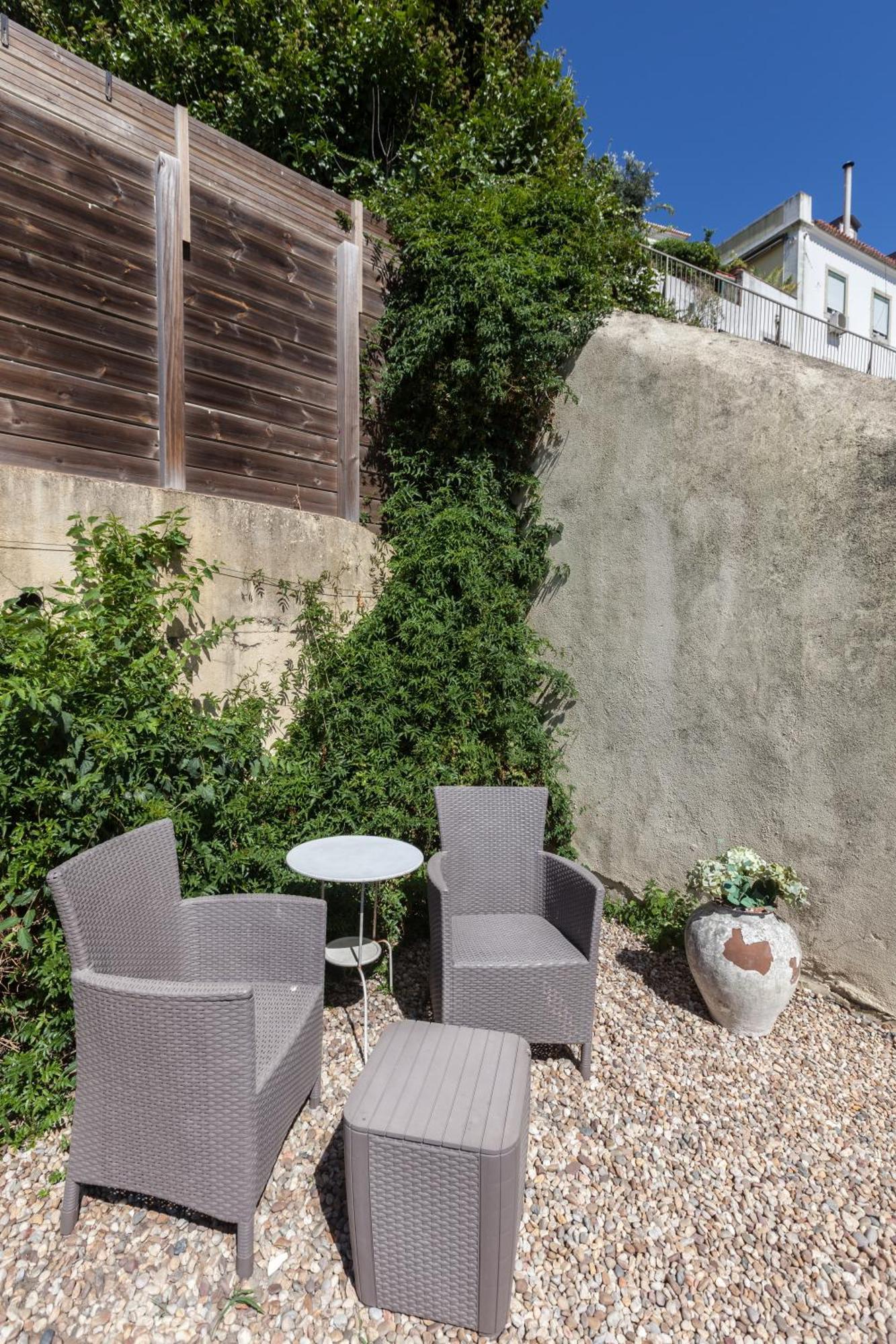 Flh Castle Duplex With Terrace Apartment Lisbon Exterior photo